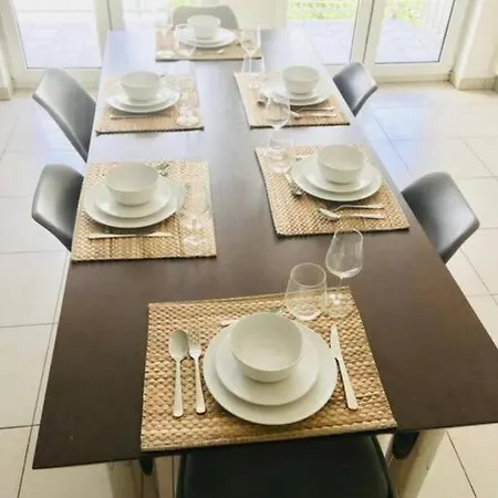 Apartment Comfortable 2 Bedrooms Near Train Station Luxembourg