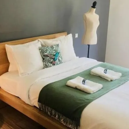 Apartment Comfortable 2 Bedrooms Near Train Station *